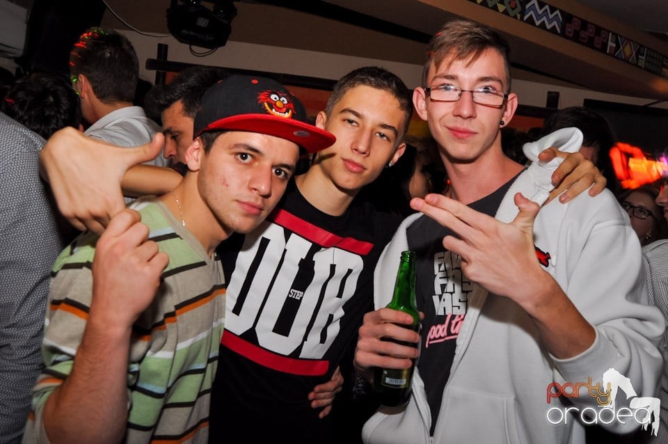 Party în Zulu Caffe, Zulu Caffe