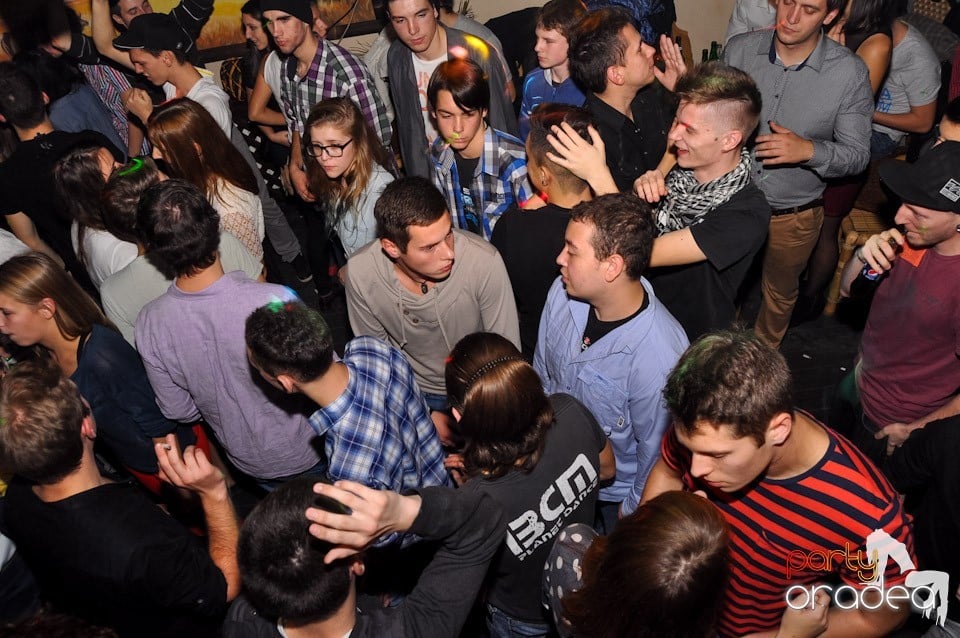 Party în Zulu Caffe, Zulu Caffe