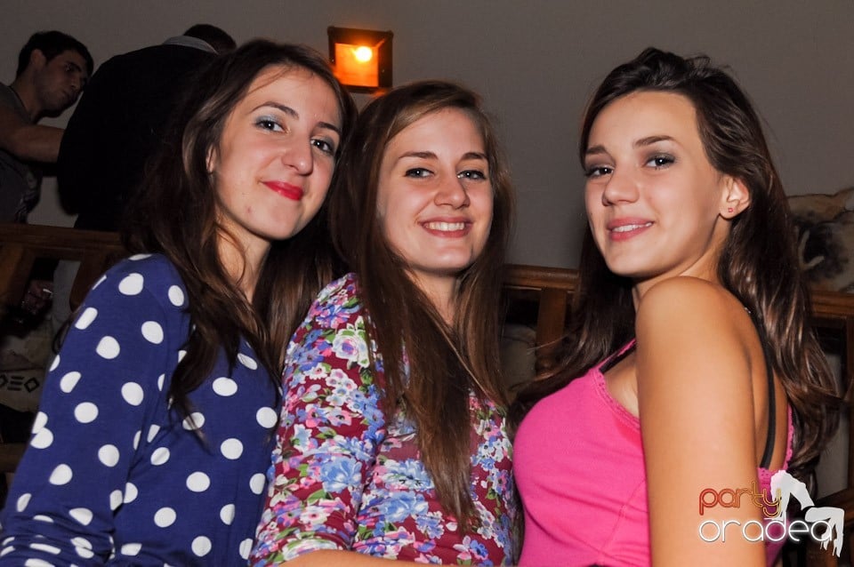 Party în Zulu Caffe, Zulu Caffe