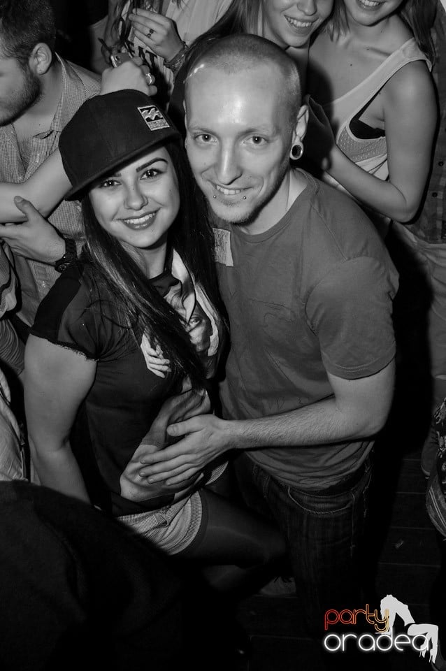 Party în Zulu Caffe, Zulu Caffe