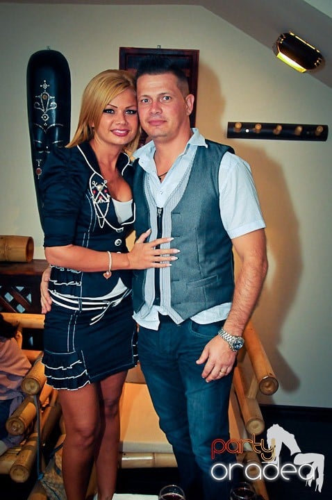 Party în Zulu Caffe, Zulu Caffe