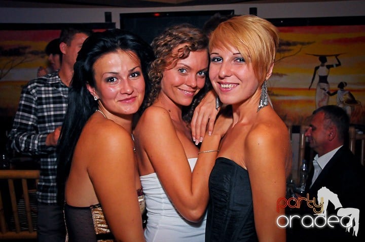 Party în Zulu Caffe, Zulu Caffe