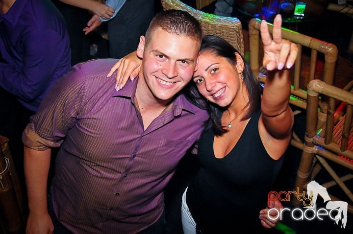 Party în Zulu Caffe, Zulu Caffe