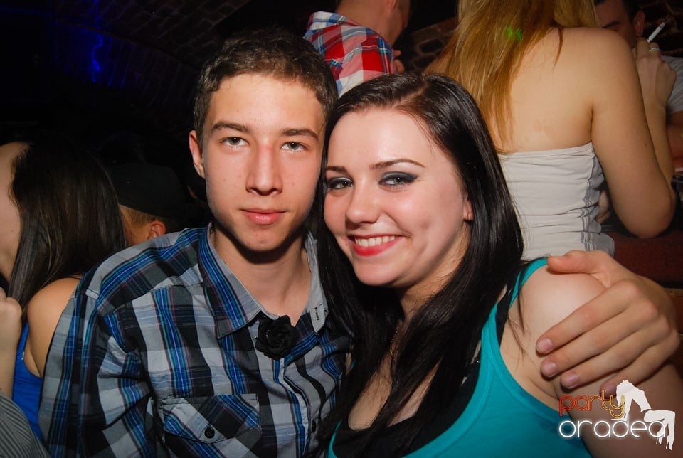 Party incendiar în Escape, 