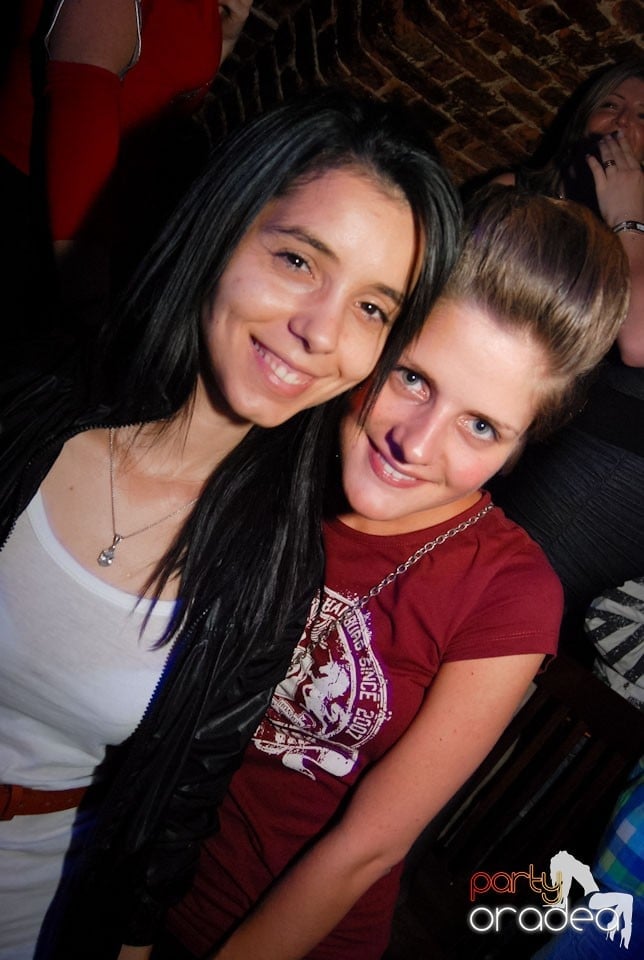 Party Time @ Club Escape, 