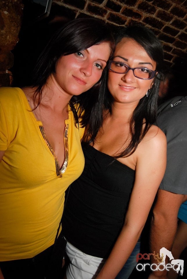 Party Time @ Club Escape, 