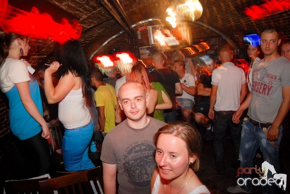 Party Time @ Club Escape, 