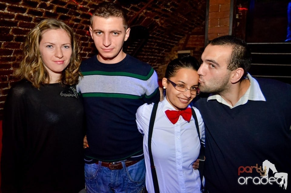 Party Time @ Club Escape, 