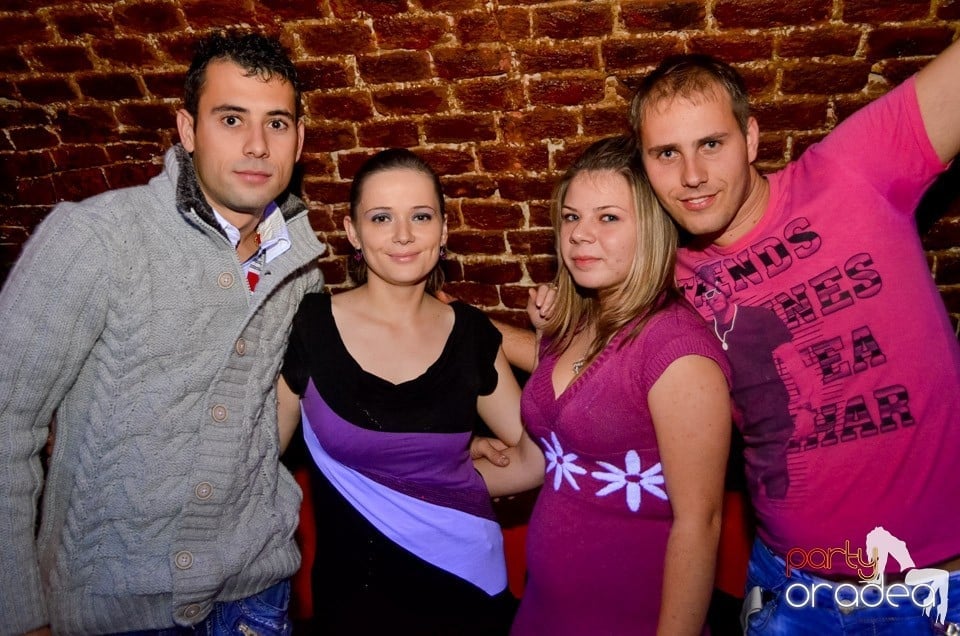 Party Time @ Club Escape, 