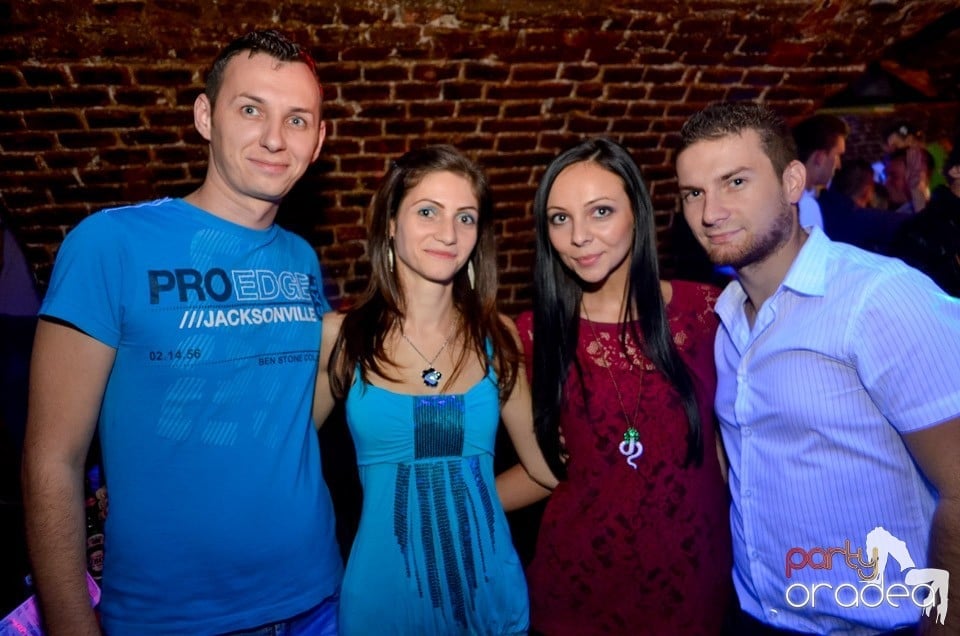 Party Time @ Club Escape, 