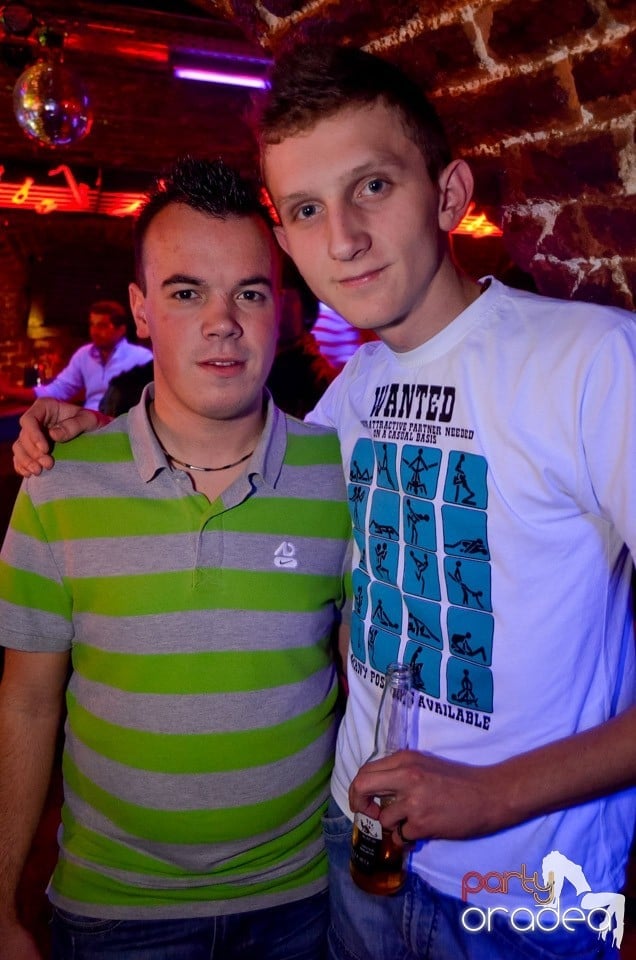 Party Time @ Club Escape, 