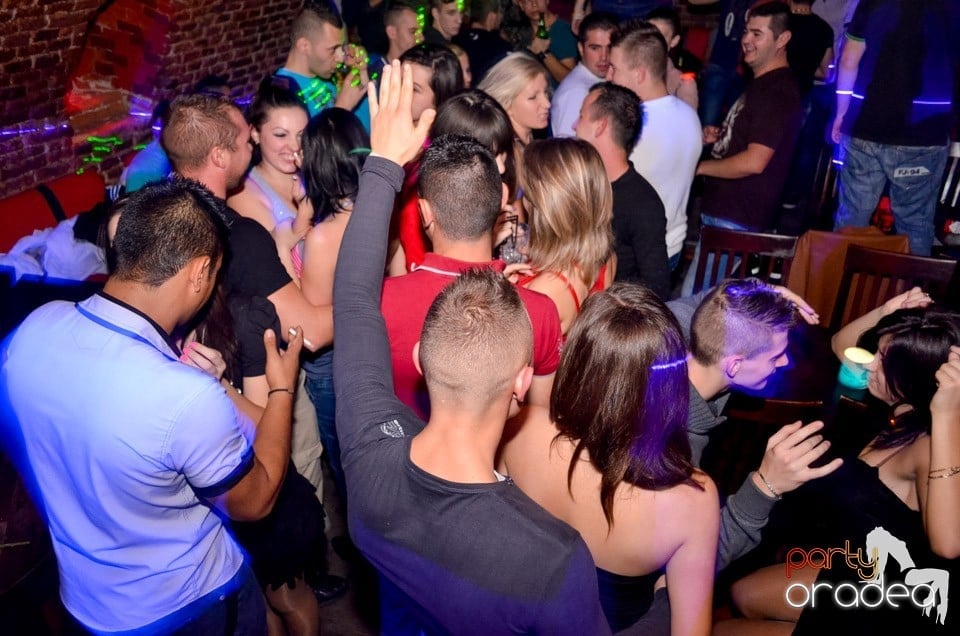 Party Time @ Club Escape, 