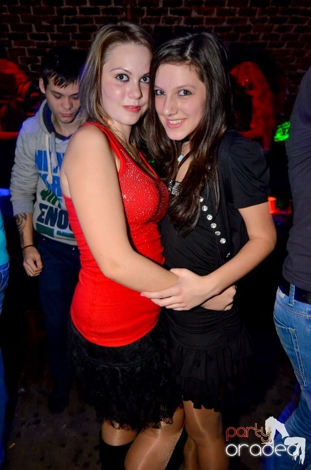 Party Time @ Club Escape, 