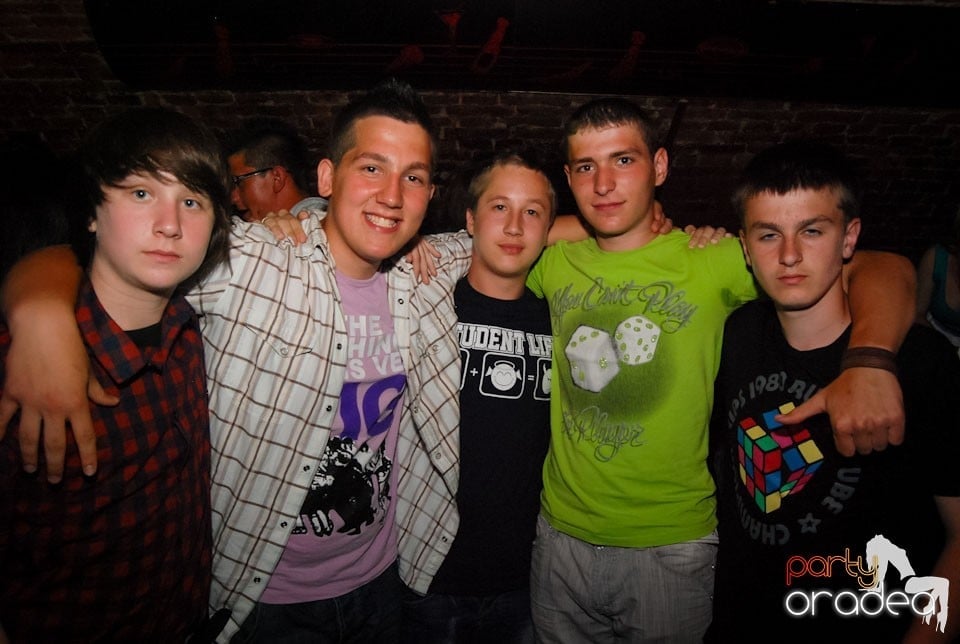 Party Time @ Club Escape, 