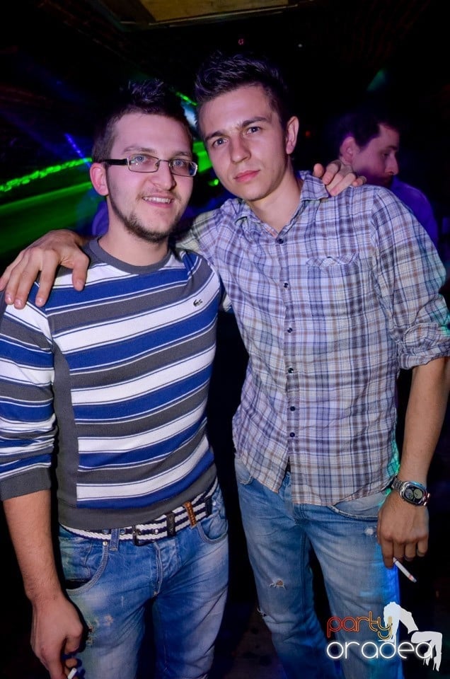 Party Time @ Club Escape, 