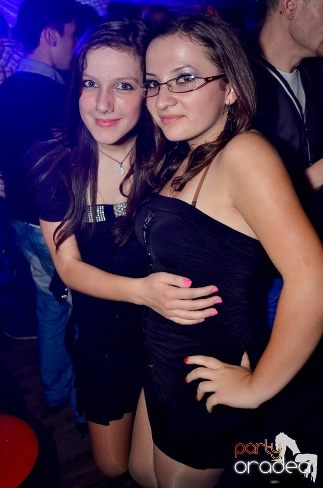 Party Time @ Club Escape, 