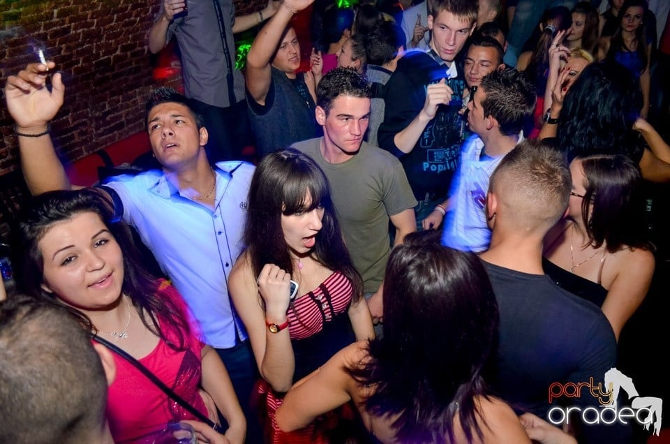 Party Time @ Club Escape, 