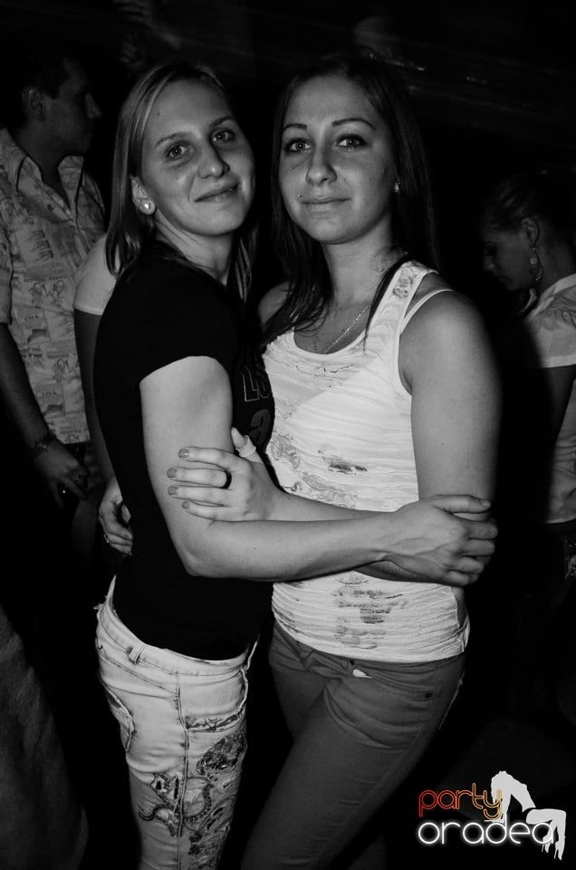 Party Time @ Club Escape, 