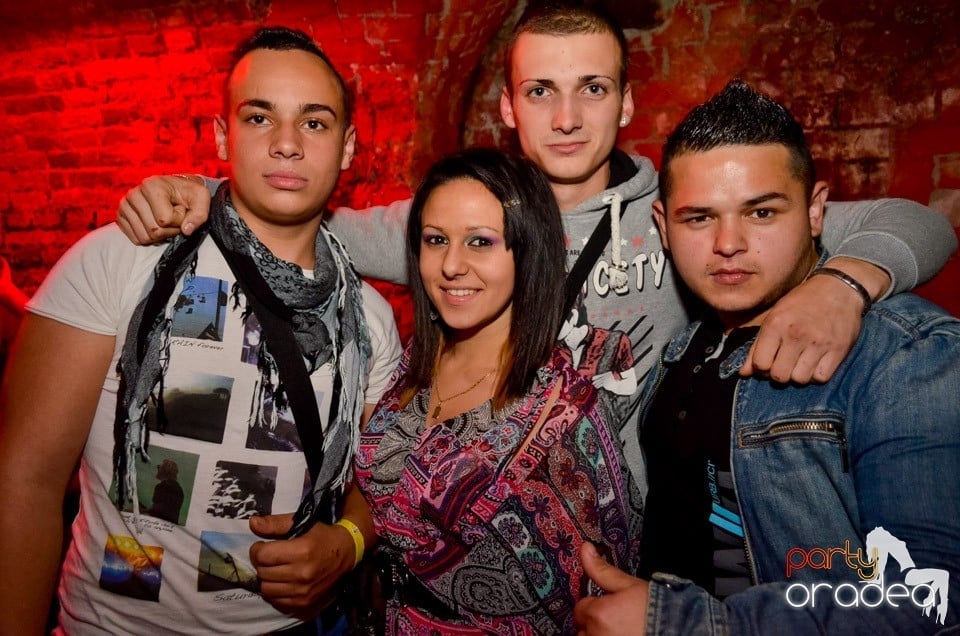 Party Time @ Club Escape, 