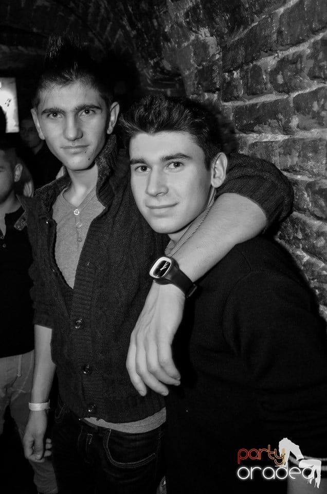 Party Time @ Club Escape, 