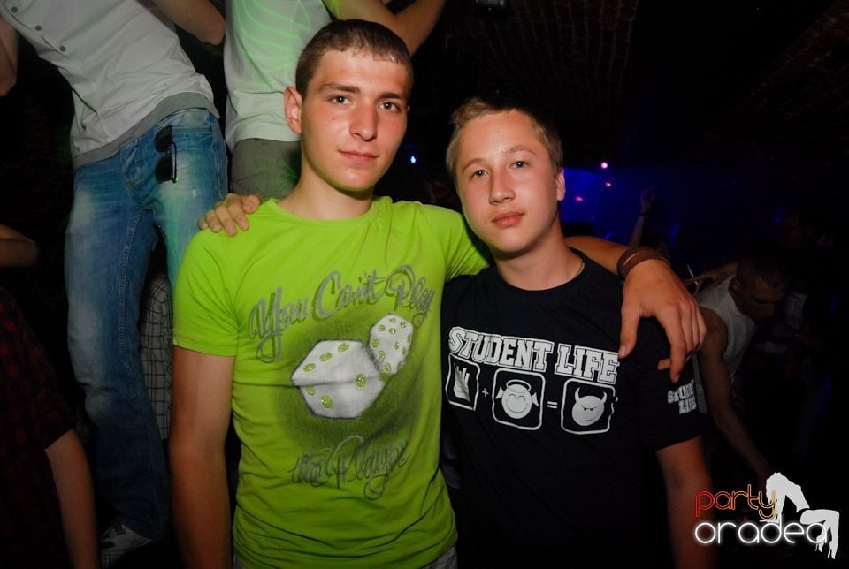 Party Time @ Club Escape, 