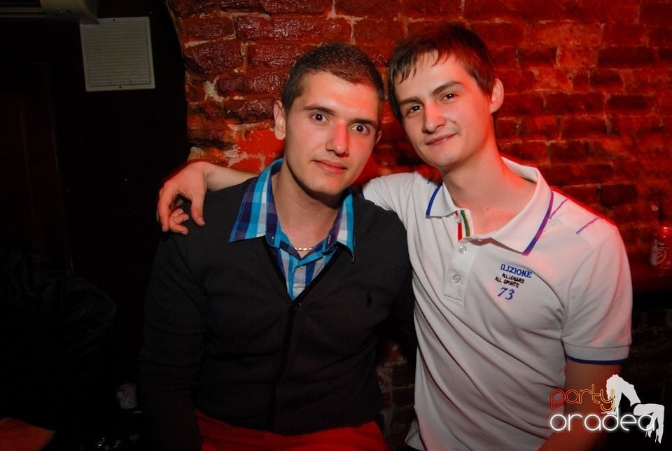 Party Time @ Club Escape, 