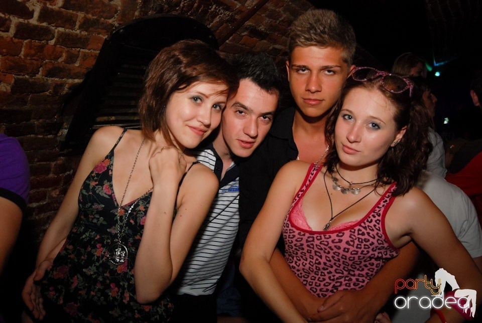 Party Time @ Club Escape, 