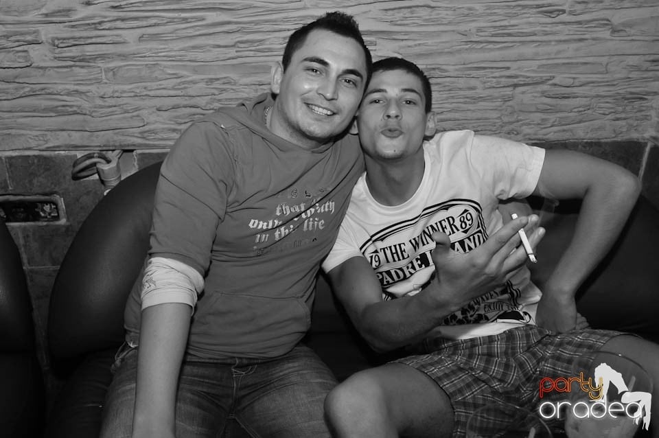 Party time în Downtown!, 