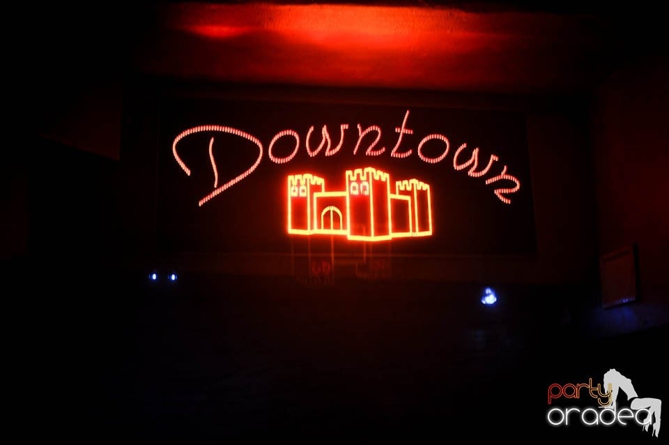 Party time în Downtown!, 