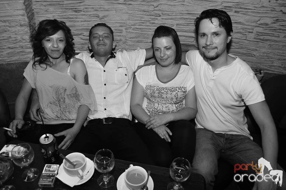 Party time în Downtown!, 