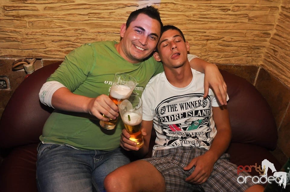 Party time în Downtown!, 