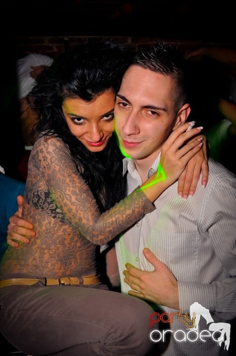 Party Time în Escape, 