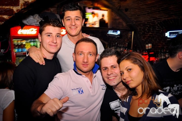 Party Time în Escape, 