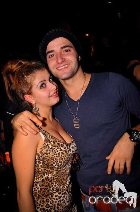 Party Time în Escape, 