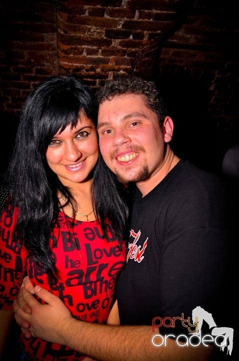 Party Time în Escape, 