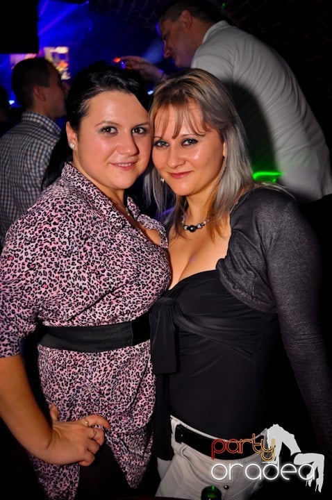 Party Time în Escape, 