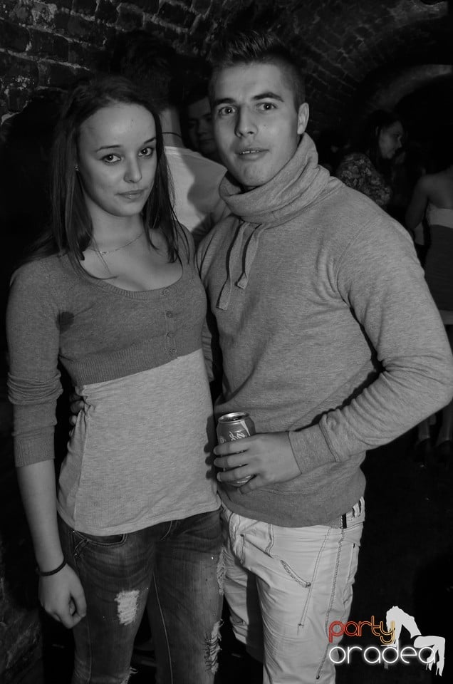 Party Tonight @ Club Escape, 