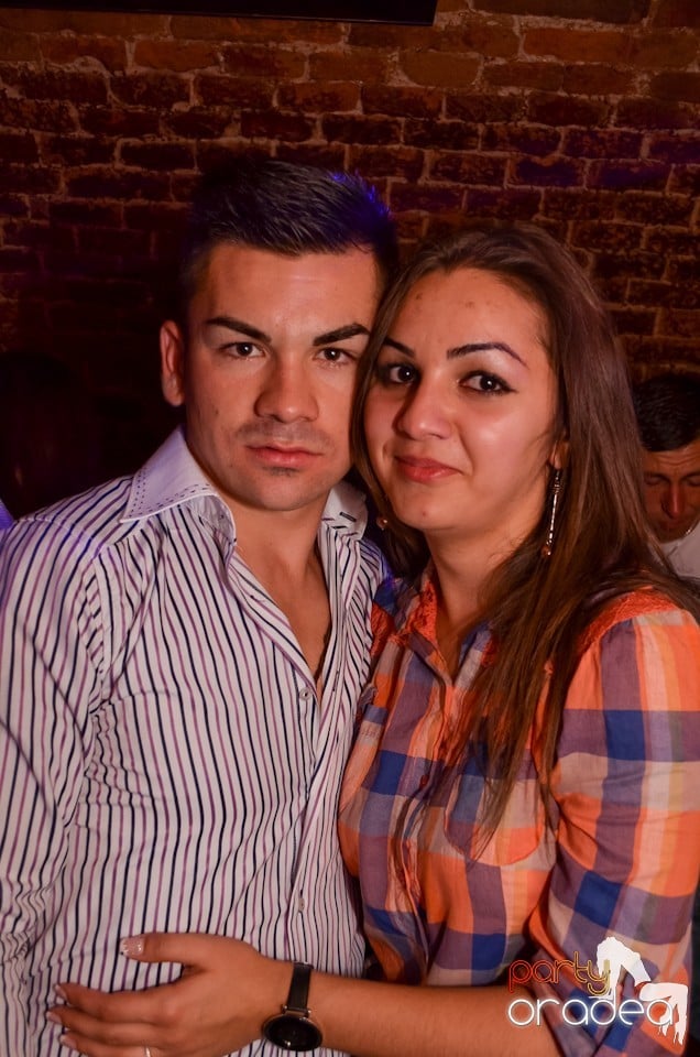 Party Tonight @ Club Escape, 