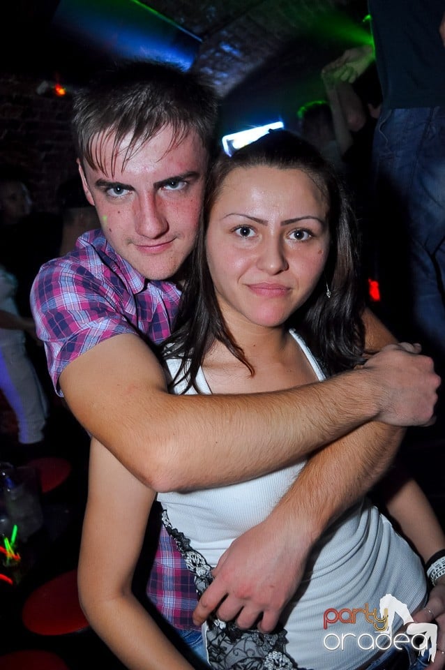 Party Tonight @ Club Escape, 