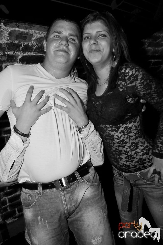 Party Tonight @ Club Escape, 