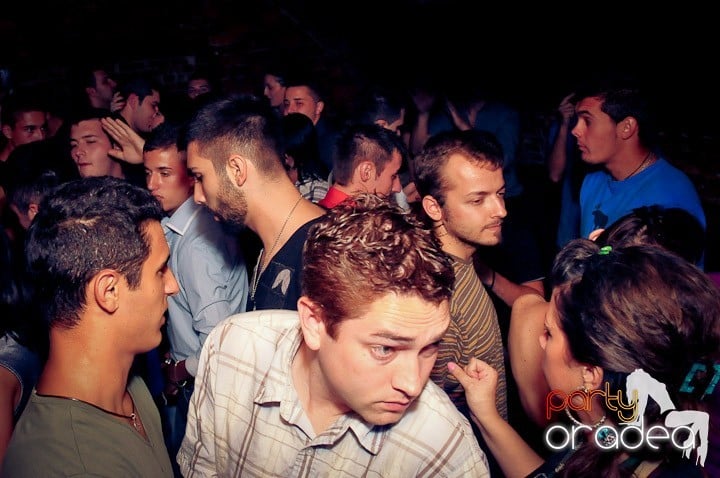 Party-ul de miercuri seara, 