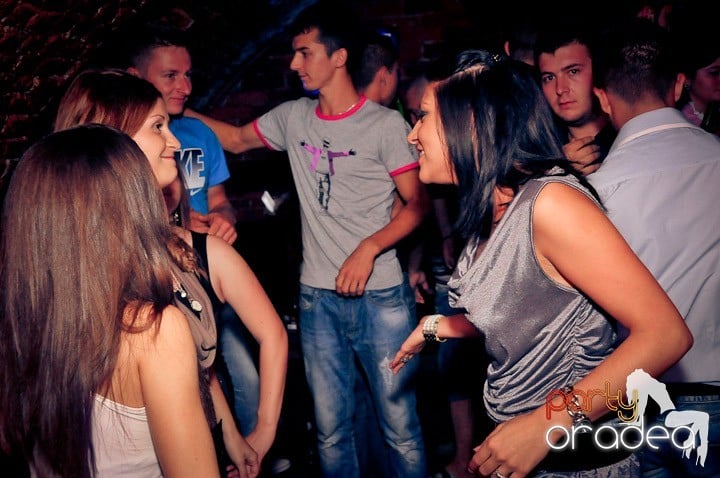 Party-ul de miercuri seara, 