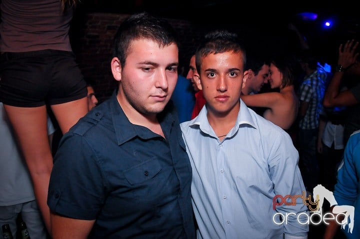 Party-ul de miercuri seara, 