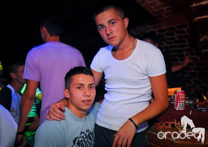 Party-ul de miercuri seara, 