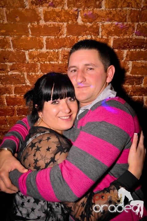 Party vineri în Club Escape, 