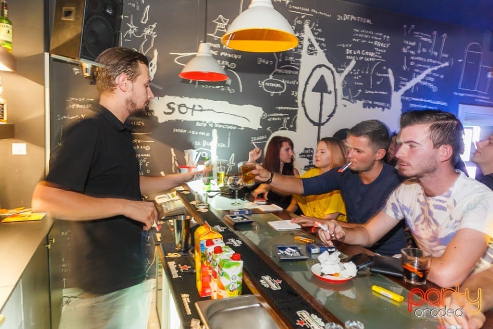 Party with Caveman, Juice