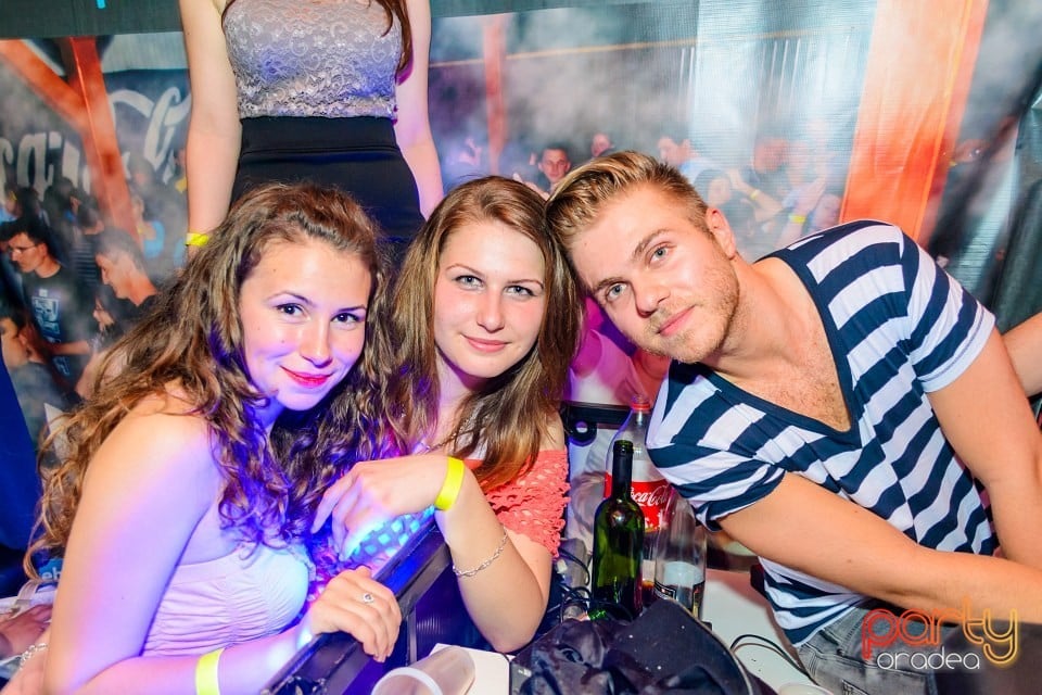 Party With Dj Wallas, Mc Dizzy & Bozsek Márk, 