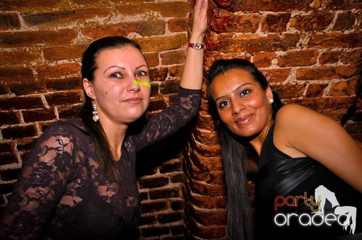 Pe ringul de dans din Escape, 