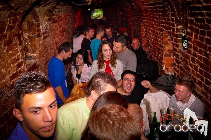 Pe ringul de dans din Escape, 