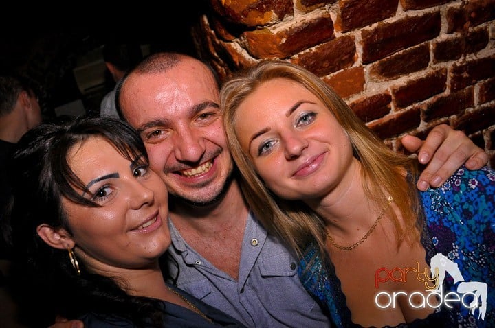 Pe ringul de dans din Escape, 